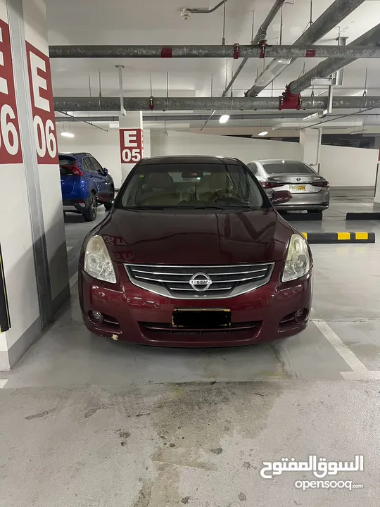 Nissa Altima 2011 Model Sedan Expat Driven