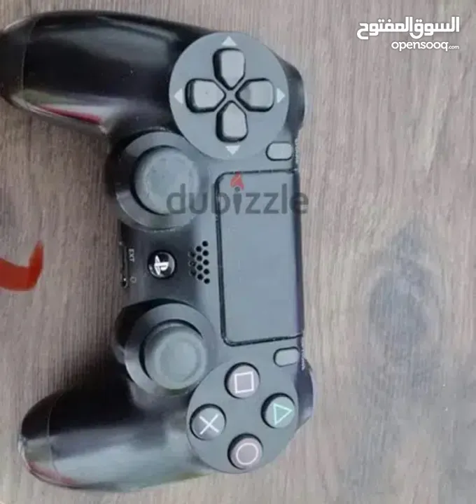 PS4 with 2 controllers