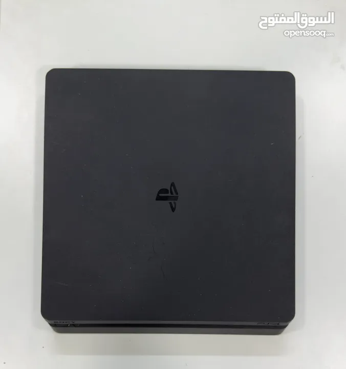 للبيع بلاي ستيشن  4  Play station  Series 4  شركة SONY