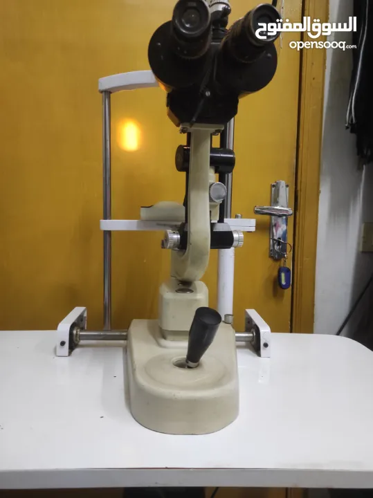 اجهزة فحص عيون للأطباء
