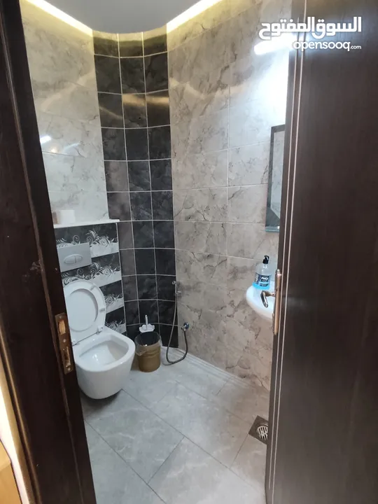 شقة مرتب مفروشة للإيجار في البيرة تل النصبة قرب بكدار ومشتل قلقيلية