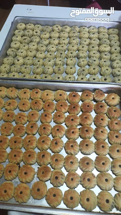 كل عام وانتم بالف خير  متوفر معمول تمر بالسميد