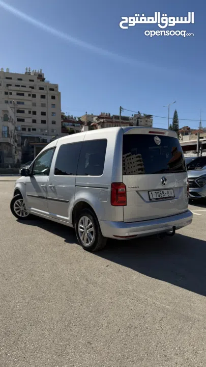 الرخصه والفحص مرفقات بالصور فولكس فاجن كادي ترخيص 2015/ركاب 6+1 محرك 2000 ديزل  جير عادي