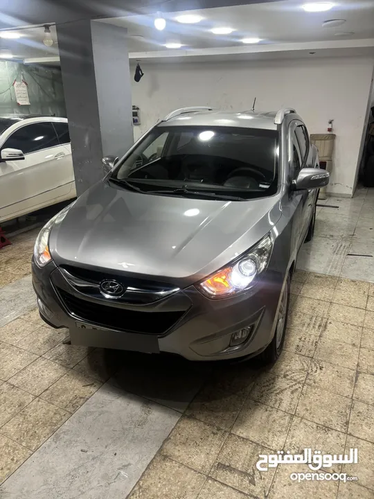 Hyundai tuscon