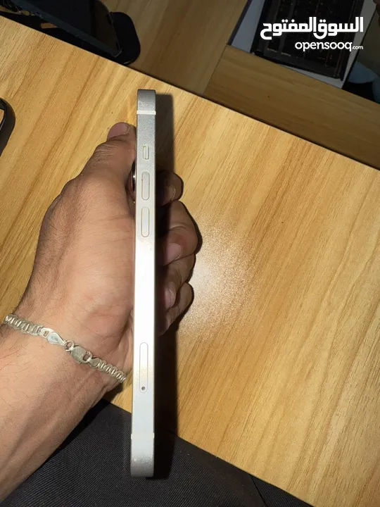 Iphone 13للبيع جهاز نضيف