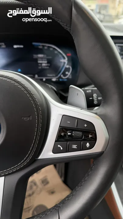 BMW X5 ترخيص 2022 ص محرك 3000 هايبرد plug in/يقطع على الشحنه 80 كيلو متر 399 حصان
