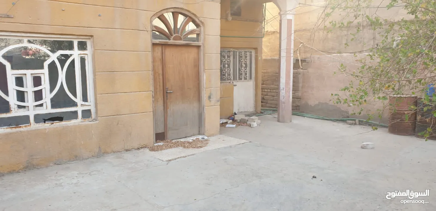 بيت للبيع في منطقة حي الجامعة قرب جامع المصطفى