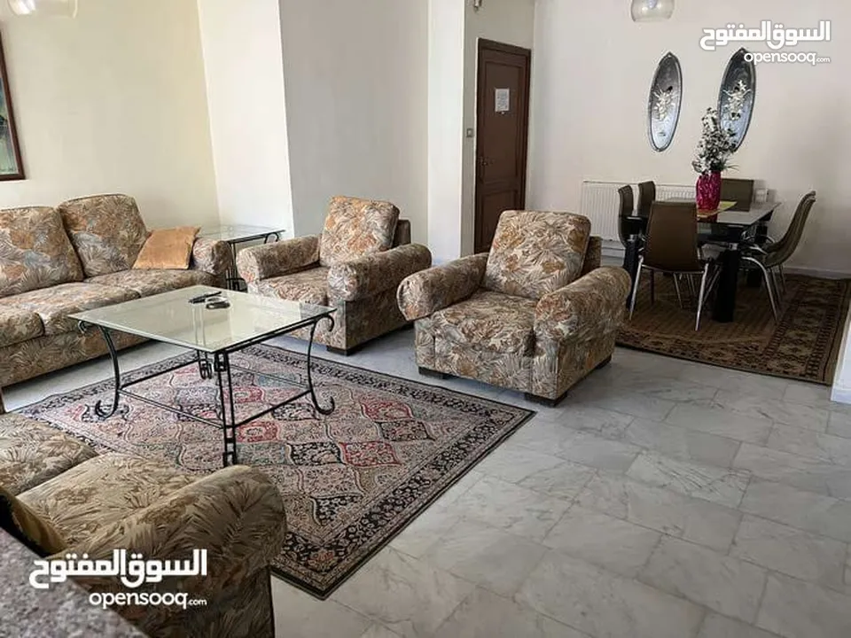 شقة للبيع في منطقة الجاردنز اعلان رقم (SL1814)