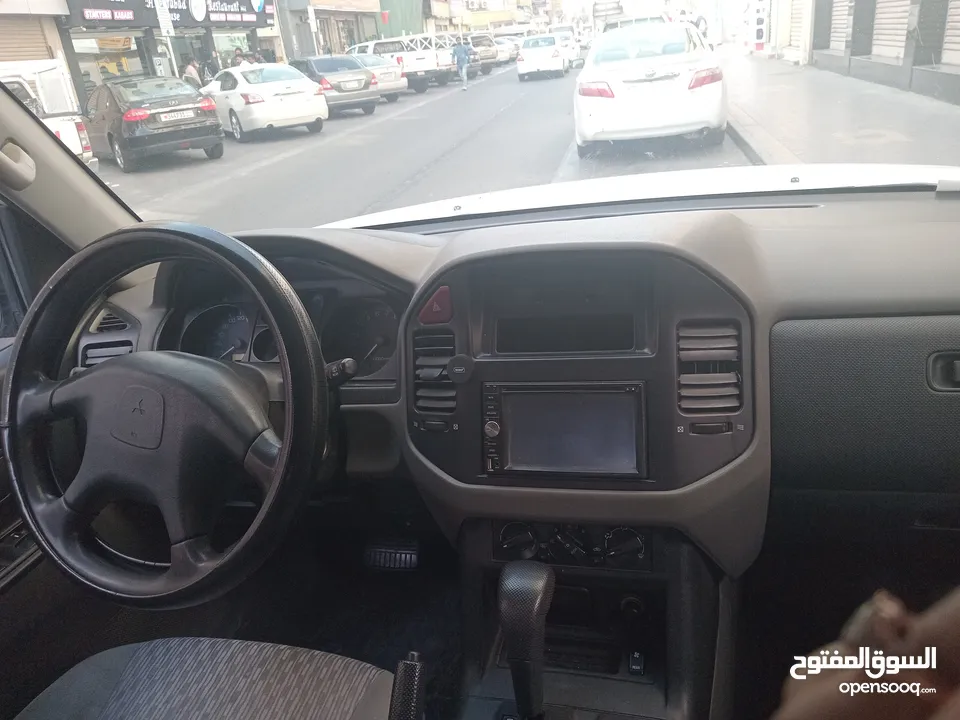 Mitsubishi Pajero for sale 2006 model