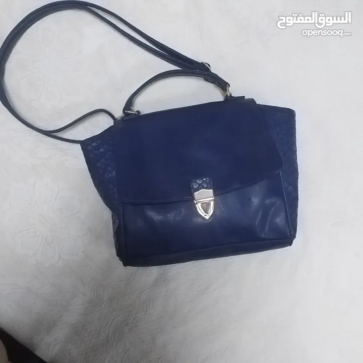 شنط بحالة الجديد،استعمال خفيف ..