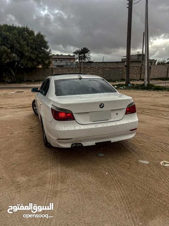 BMW حاجب موديل 2004 محليه