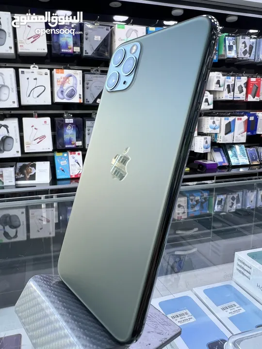 iPhone 11 Pro Max Used (256 GB)  ايفون 11 برو ماكس (256) حيجا  مستعمل بحالة ممتازة مش مفتوح او مصلح