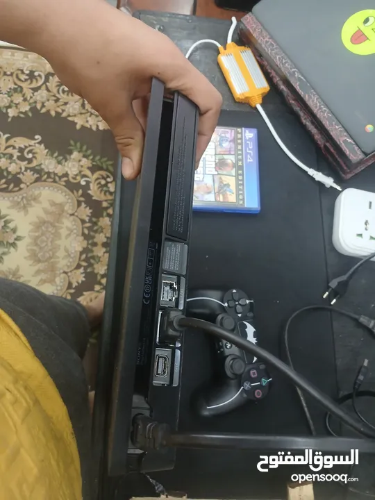 بلاستيشن 4 للبيع