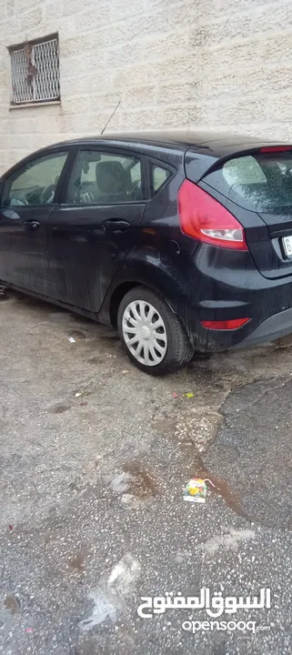 فورد فيستا جير عادي