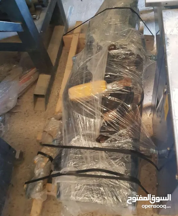 بيع وشراء جميع انواع الونشات للهناجر او المصاعد