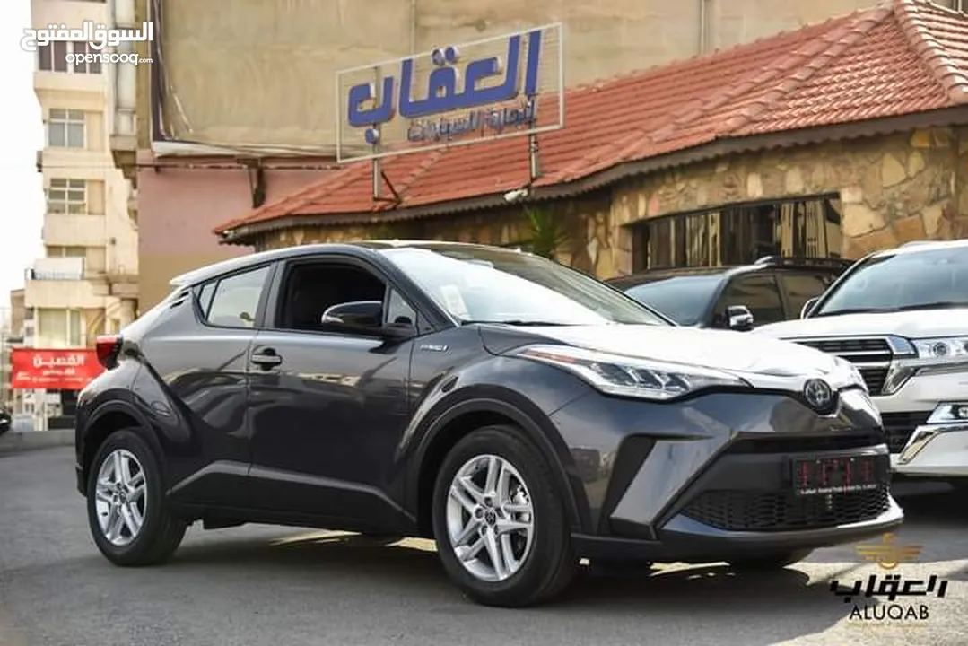 عداد زيرو Toyota CHR موديل 2023 كفالة الشركة