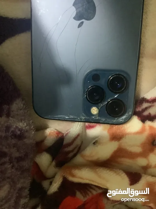 iPhone 12 Pro Max للبدل على آيفون احدث مشفر اصلي تيربو سيم  مع دفع فرق وصف مهم