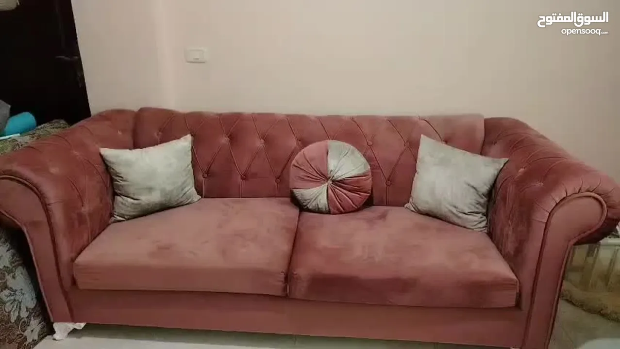 كنب صالون تفصيل  للبيع بحاله جيده جدا مستعمل اشي بسيط