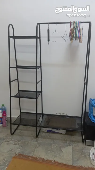 مكتبة تليفزيون ومكتبة حديد TV stand and clothes rack