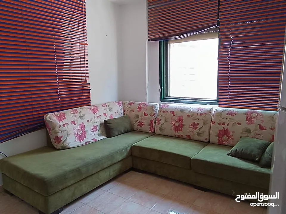 ستوديو للايجار قرب المناره