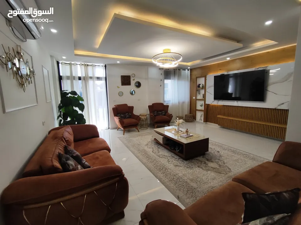 شقة سوبر ديلوكس للبيع في بيتونيا