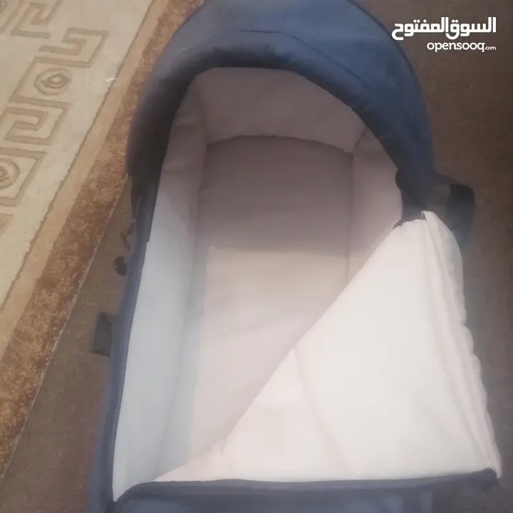 كوت اطفال ماركة شيكو