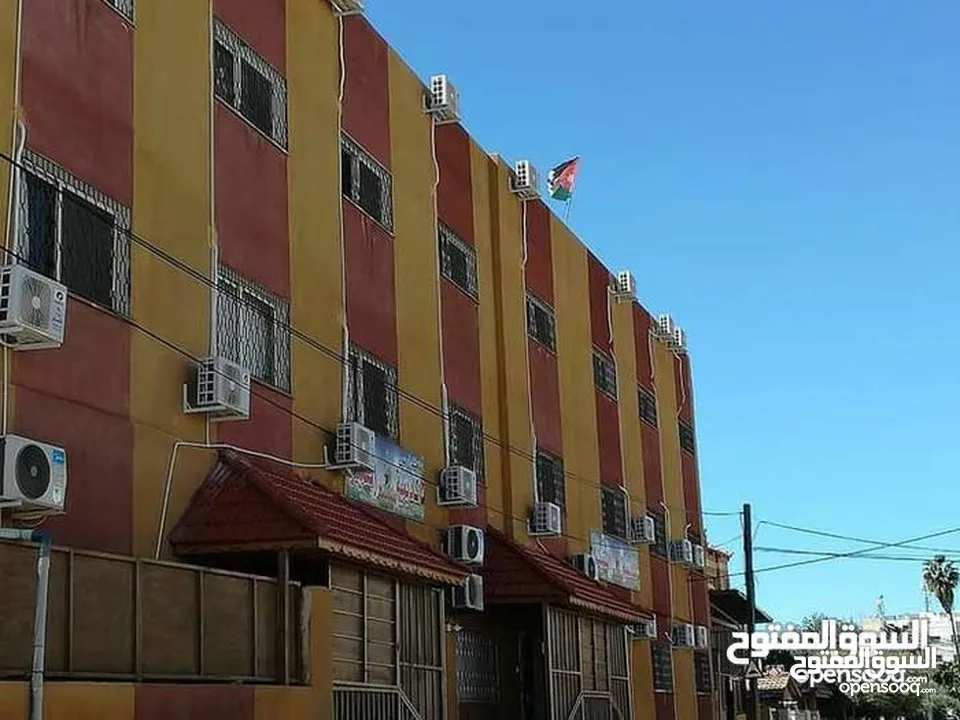 تنفيذ كافه أعمال صيانه المكيفات فك نقل تركيب شحن غاز و تأسيس لجميع انواع المكيفات