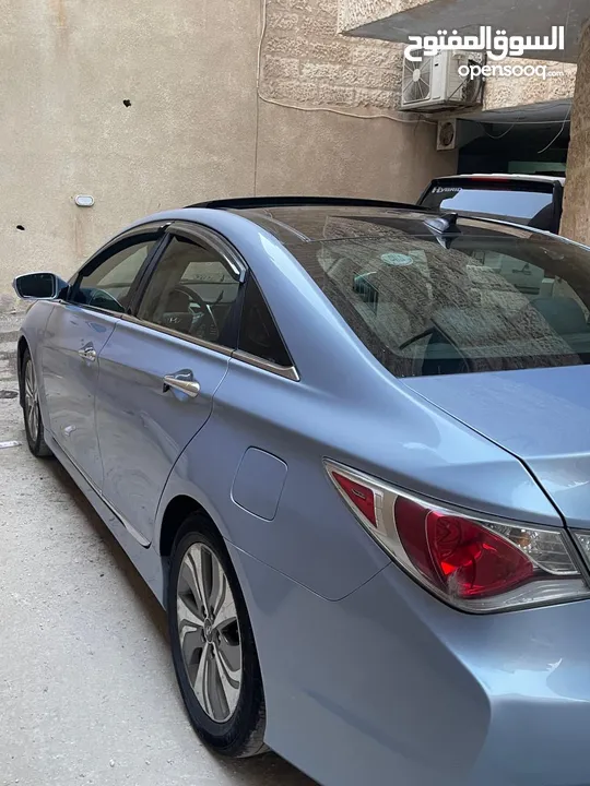 هونداي سوناتا هايبرد موديل 2014 مميزة لون ازرق بلو فل اضافات