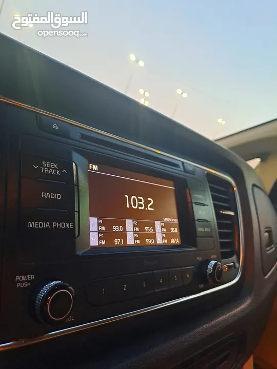 Kia Carnival 2020 - GCC - Super Clear