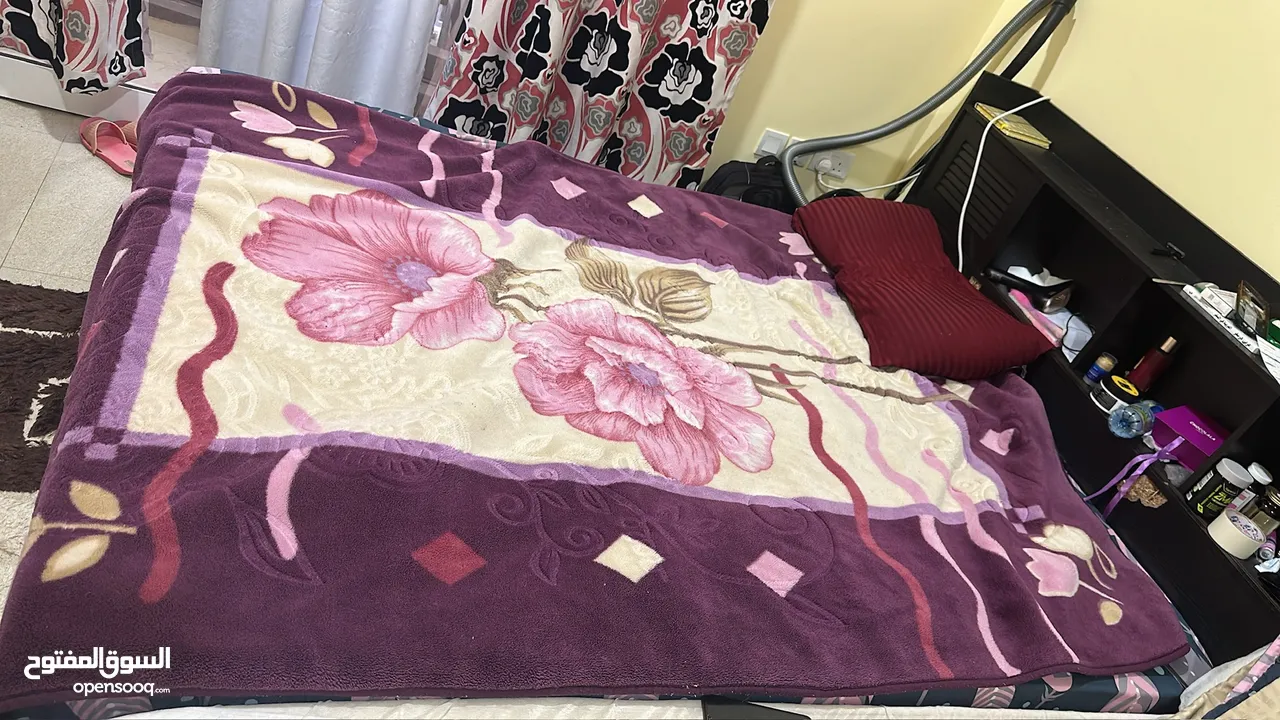 King bed for sale