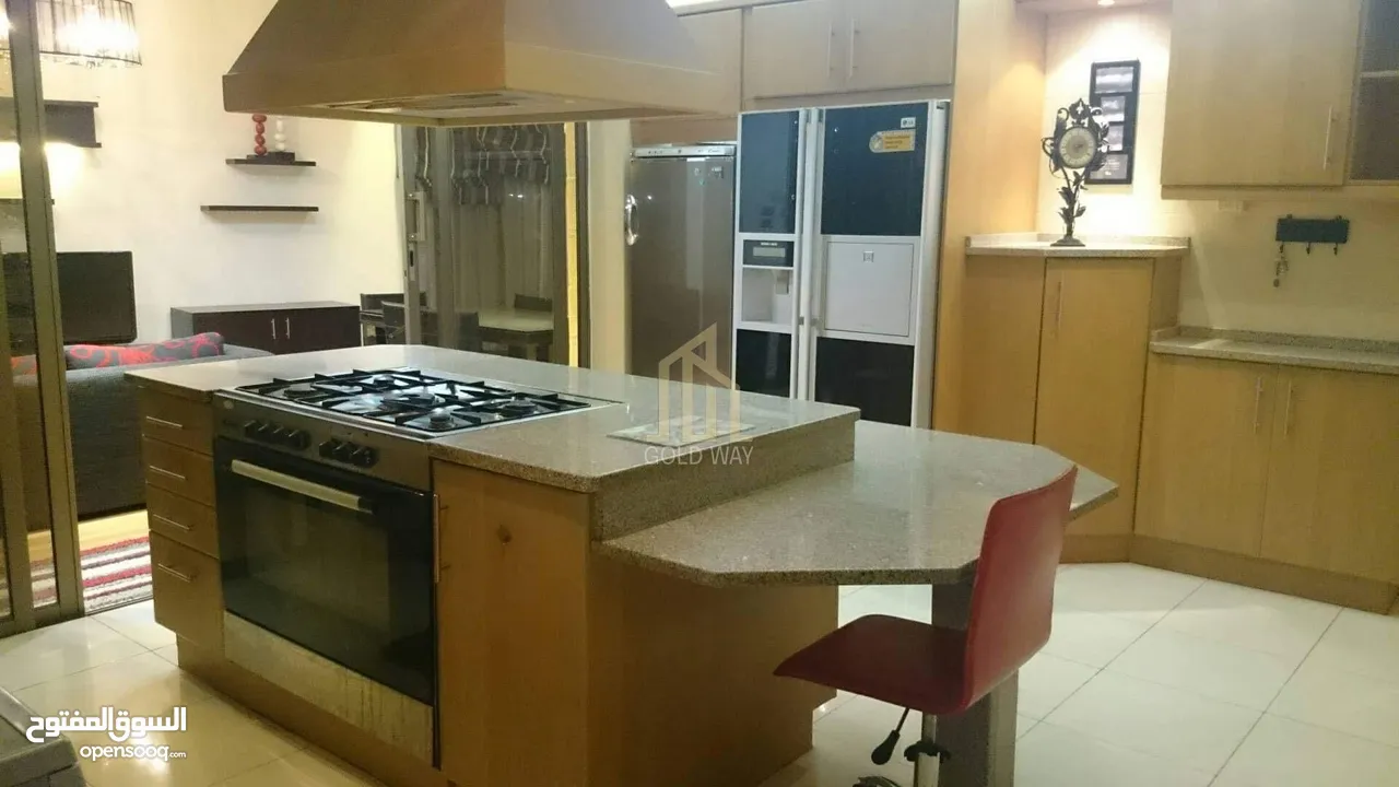 في أرقى مناطق الشميساني تملك شقة تسويه 307م مع حديقة 300م بسعر مميز / ref 9504