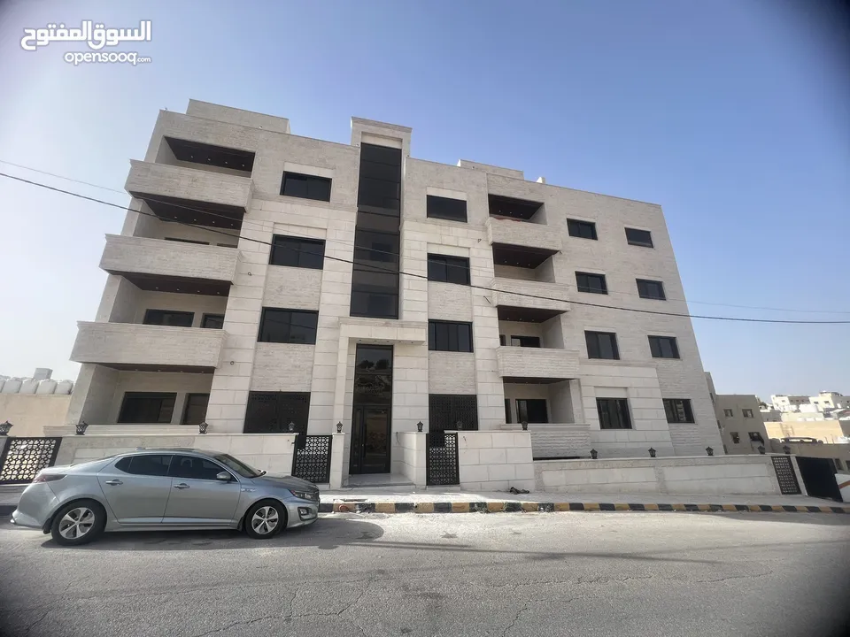 شقة ارضية 170م بمواصفات عصرية و تشطيبات فندقية