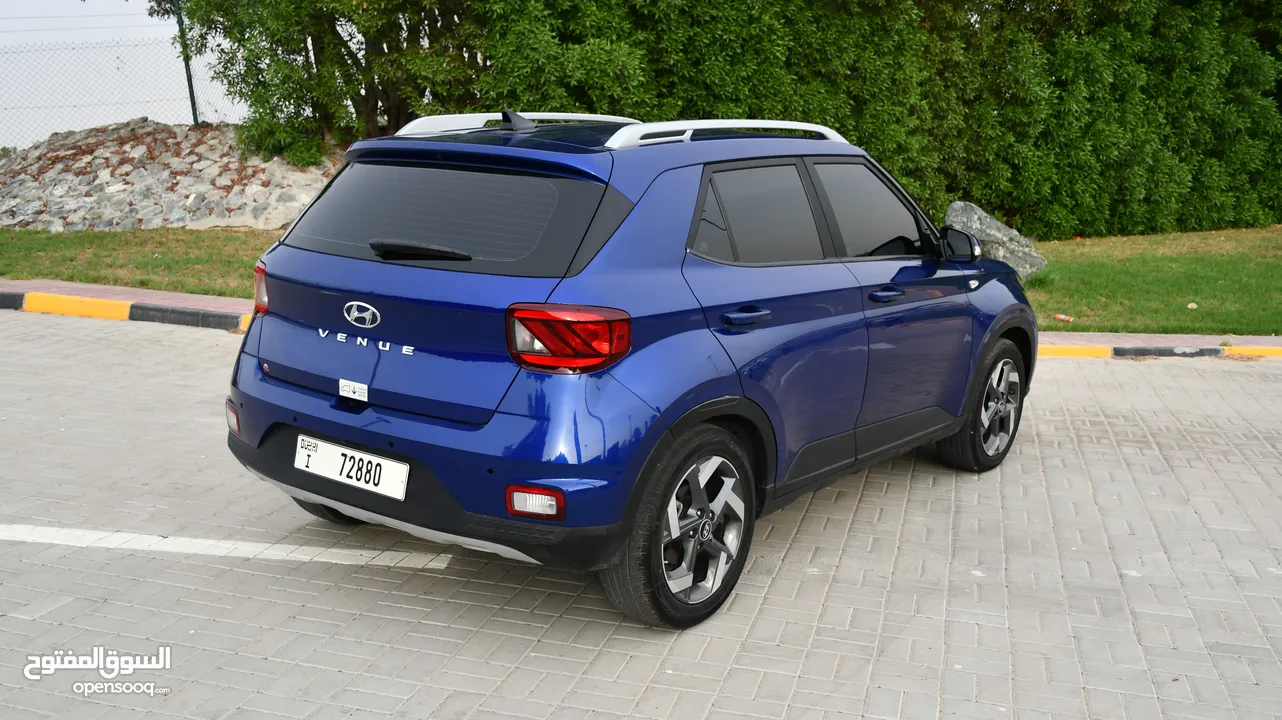Cars for Rent Hyundai - VENUE - 2022 - Blue   Small SUV - Eng 1.6L