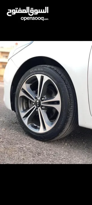kia k3 2018  للبيع فحص كامل  نكسب الصلاة على النبي   السياره مش ناقصها شي ابدا  صيانه دوريه متكرره