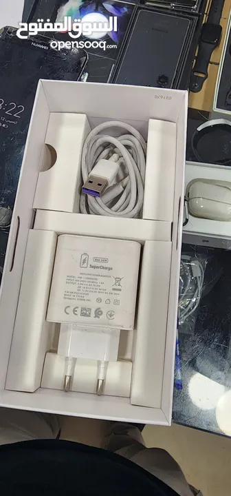 هونور x9c مستعمل بحالة ممتازة كفالة الوكيل الرسمي