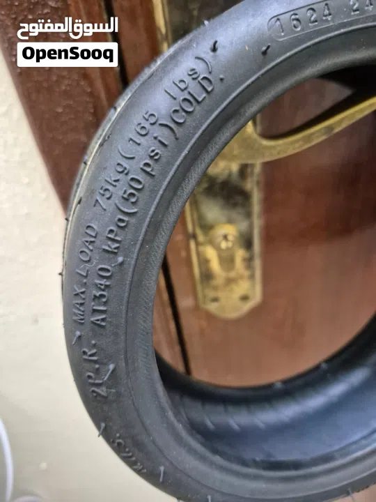 Electric scooter wheel