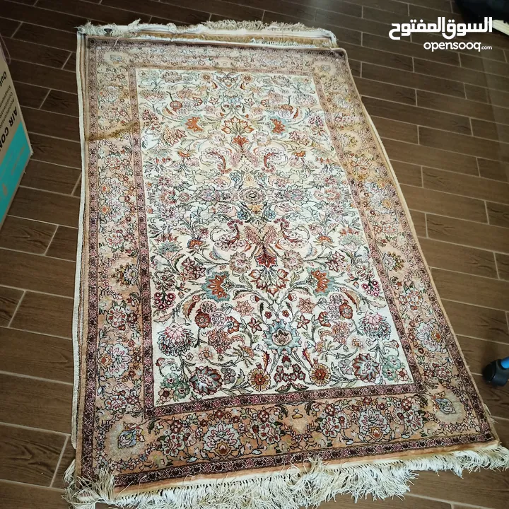 سجادتين حرير إيراني