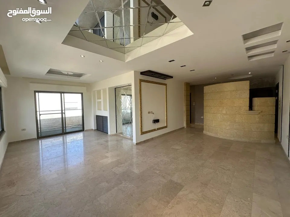 شقه شبه مفروشه للايجار في الرابيه ( Property 41234 )-174865440