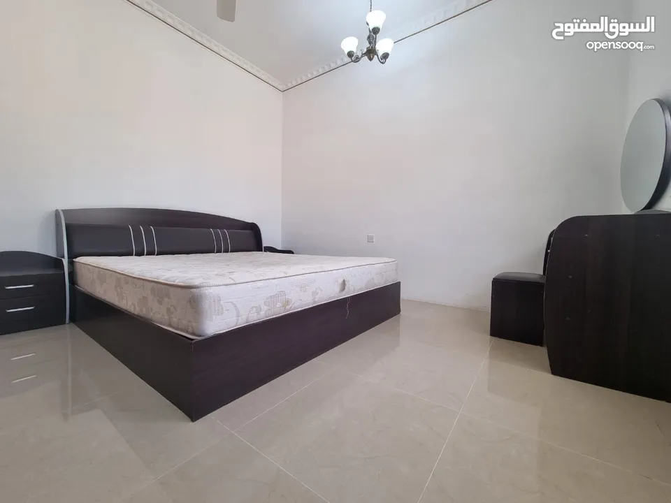 2 BR Fully Furnished Flat in Ruwi