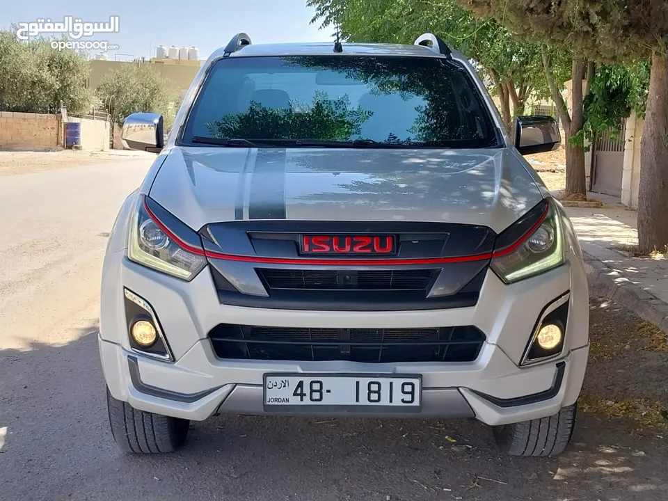 بكب ايسوزو دي ماكس Gt اصلي مديل 2020  فحص كامل لون ابيض لؤلؤي بسعر مغري قابل للبدل
