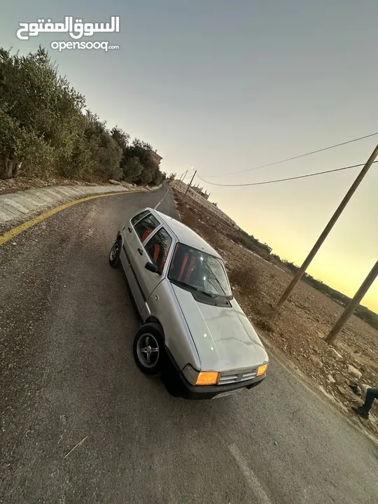 فيات اونو 1984
