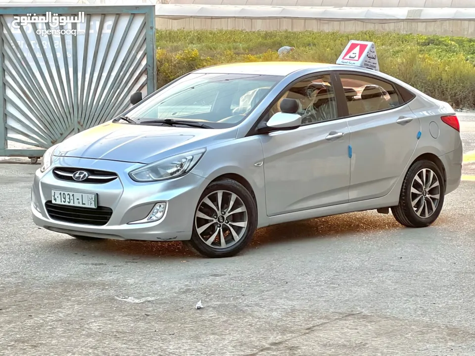 للبيع هونداي اكسنت 2015 ديزل 1600