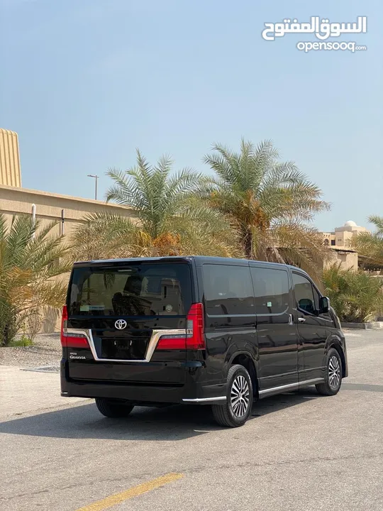 Toyota Granvia 2020 GCC full price 105,000Aed