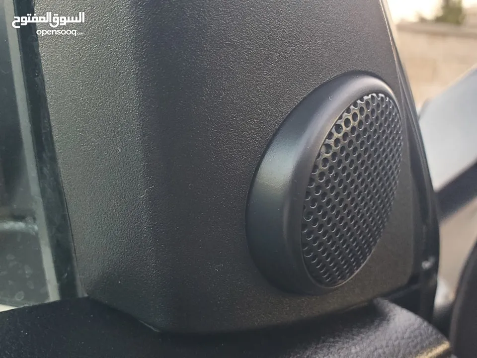 مازدا 3 زوووم موديل 2013 فل كامل مع الفتحه بأعلى صنف ومواصفات من فئتها  MAZDA 3 ZOOM MODEL 2013