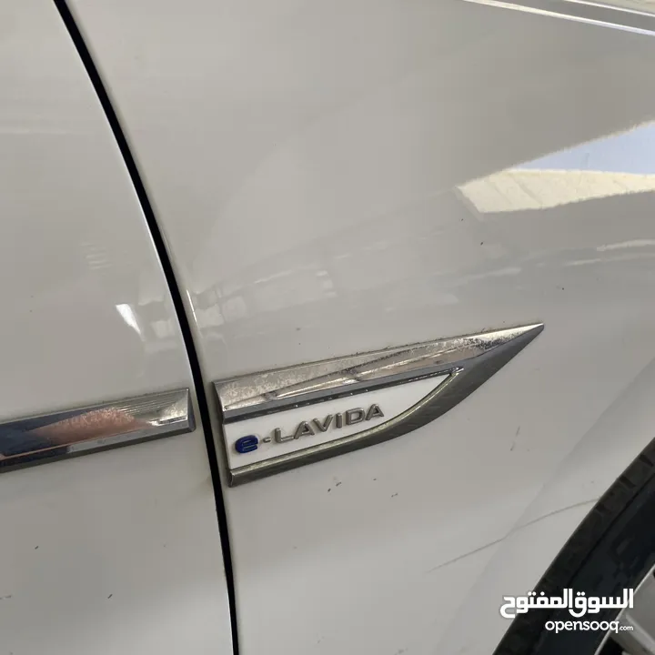 لافيدا 2020 مستعمل بطارية كبيرة