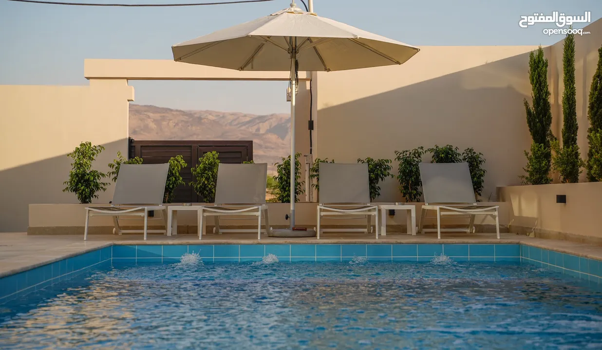 شاليه فاخر جدا و موقع مميز جدا على البحر الميت ( جهة الفنادق ) ، تصنيف سكن خالص