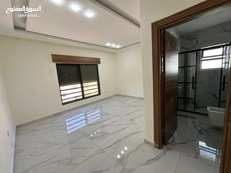 شقة غير مفروشة للايجار في ابو نصير ( Property 38940 ) سنوي فقط