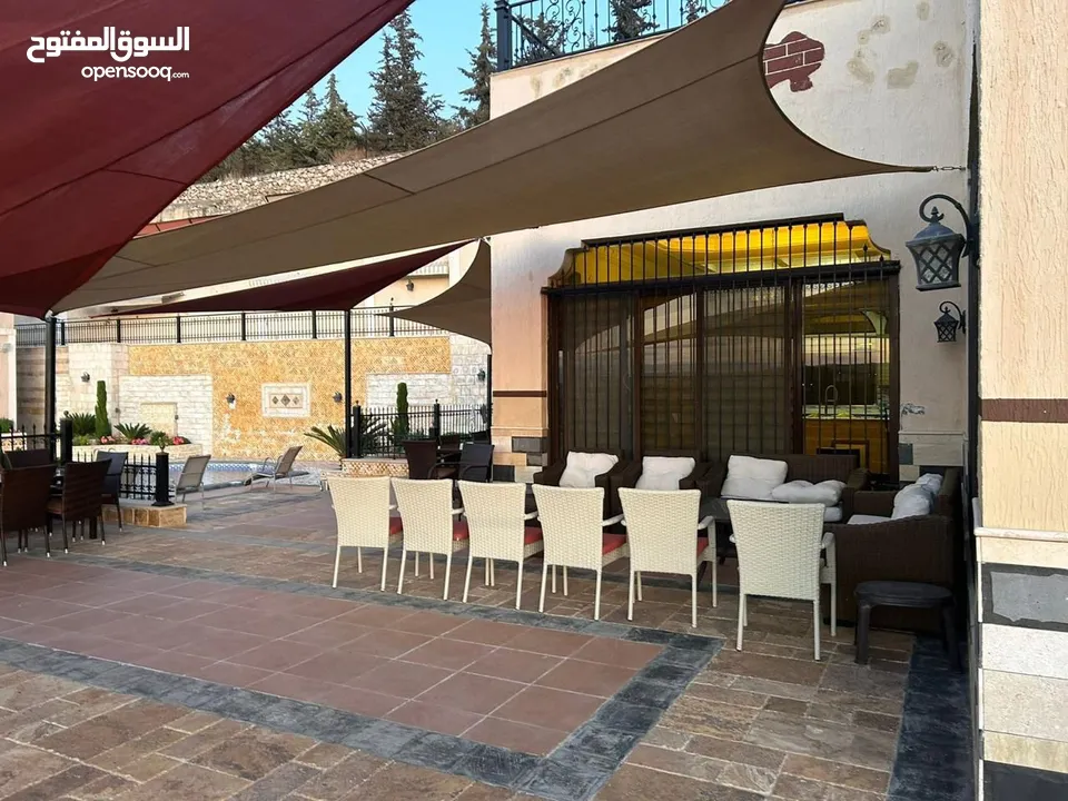 مزرعة قصر للبيع