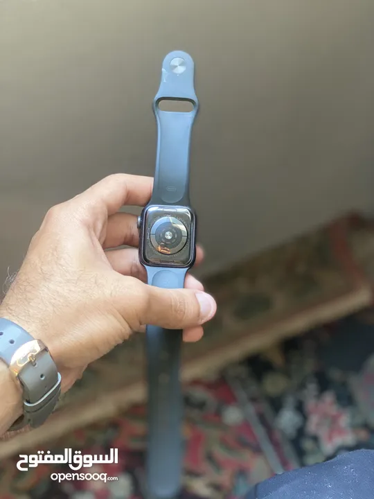 Apple Watch Series 5 40mm Battery 92% With box and original charger  Price:6500