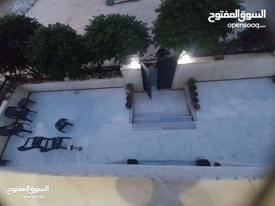 منزل للبيع ثلاث طوابق جديد منطقة البيضاء